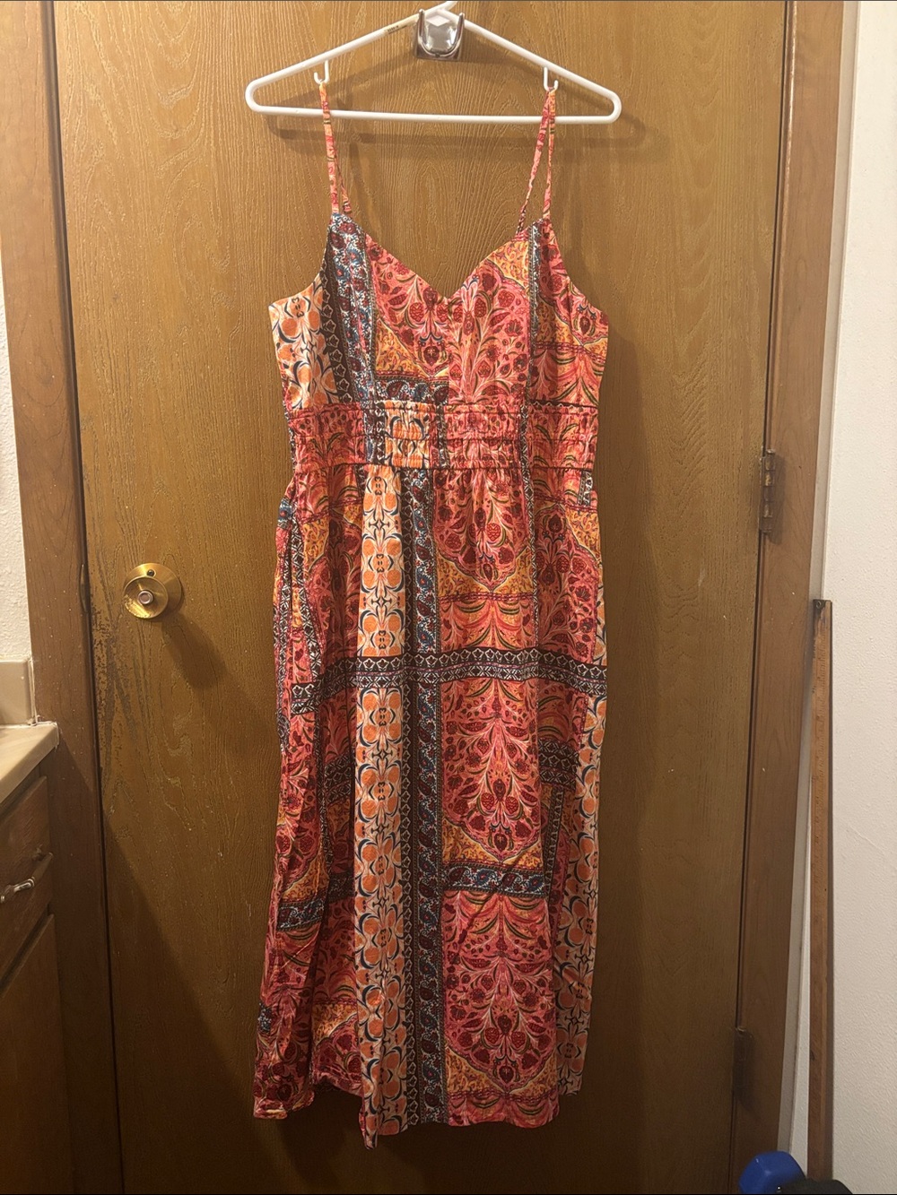 Old Navy Coral and Orange Boho Spaghetti-Strap Maxi Dress-Size Large-19x46